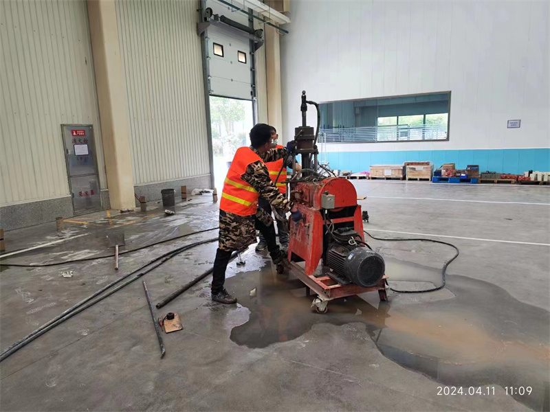 章丘厂房地面下沉塌陷注浆加固施工